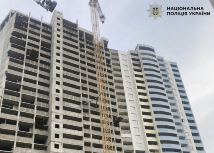 У Києві викрили земельну схему: забудовник незаконно продовжив оренду під ЖК - 1