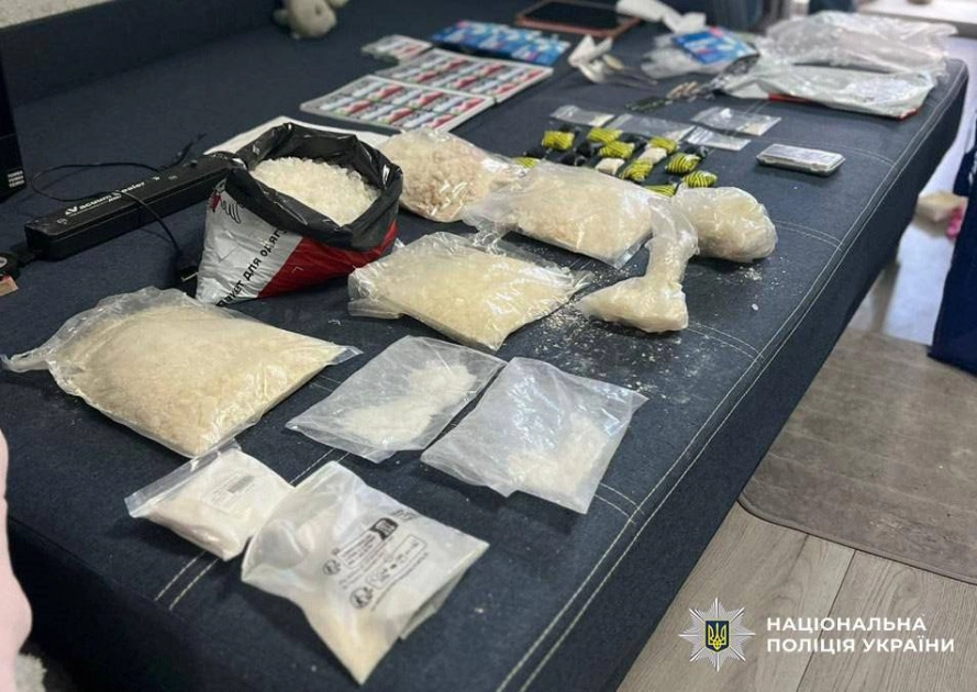 У Києві затримали студентів за підозрою у збуті психотропів - 1