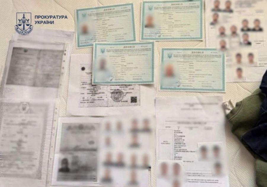 У Києві викрили схему легалізації іноземців через фіктивне «волонтерство» - 3