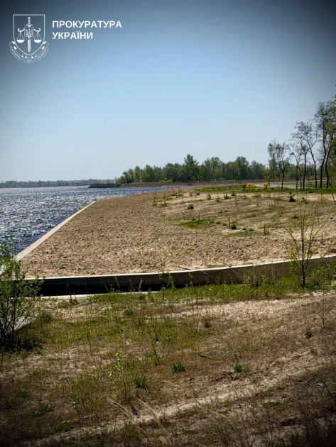 На Київщині відкрили доступ до узбережжя водосховища: демонтували незаконні паркани на 10 гектарах - 3