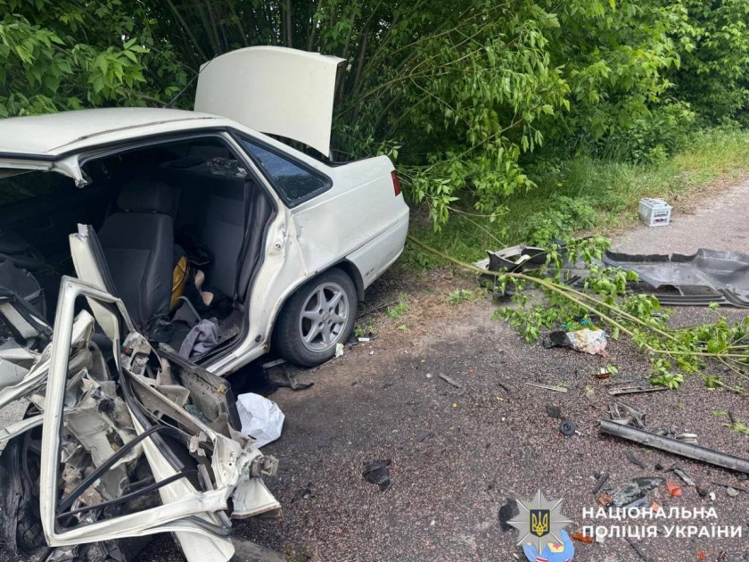 На Бориспільщині сталася ДТП на зустрічній: троє людей у лікарні - 2