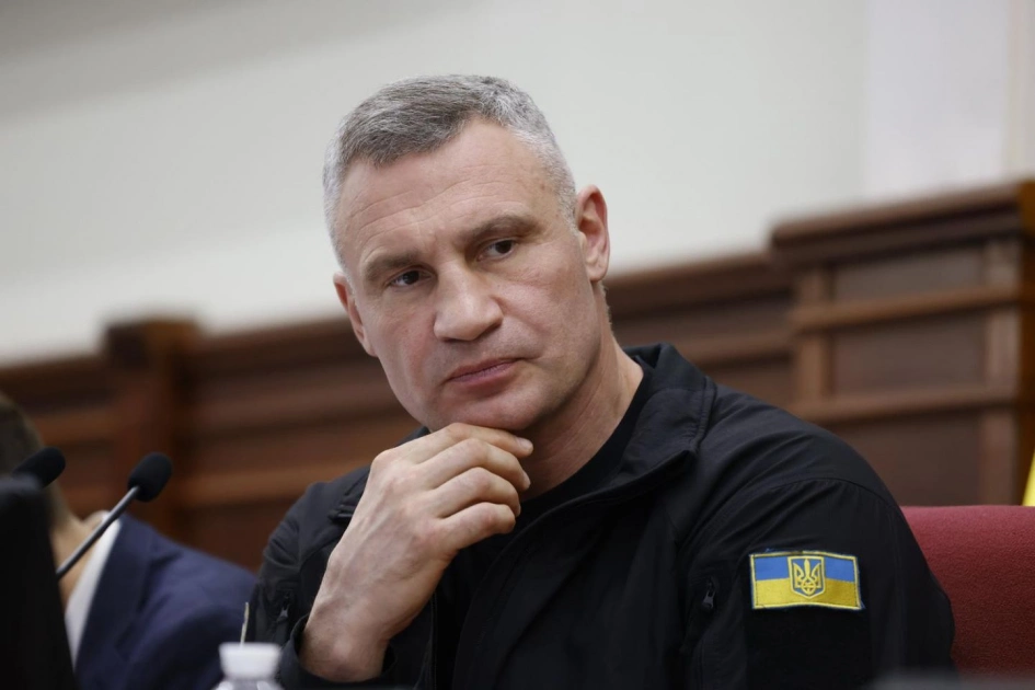 Київ виплачує допомогу постраждалим від атак: Кличко назвав суми та масштаби руйнувань - 1