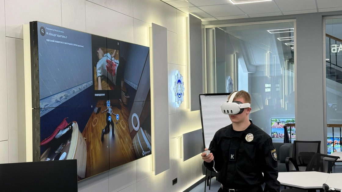 У Києві майбутніх слідчих почали навчати за допомогою VR-технологій - 2