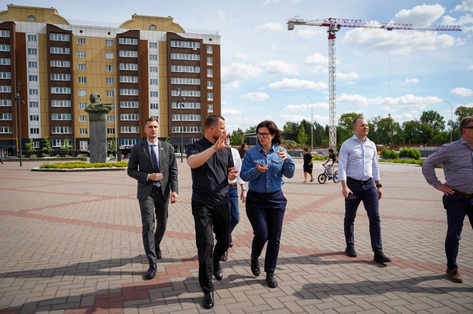 Європейські лідери відвідали Прип’ять і Бородянку: Київщина показала наслідки війни та Чорнобиля - 5