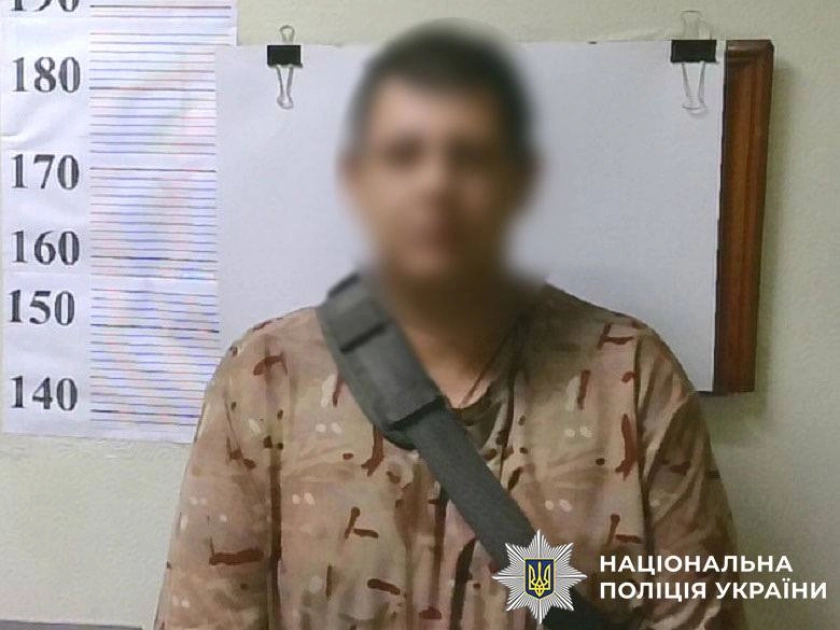У Києві засудили грабіжника, який зірвав золотий ланцюжок з пенсіонера - 1