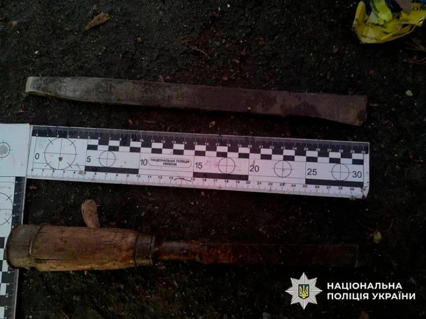 У Києві затримали двох крадіїв цигарок на 300 тисяч гривень: діяли під час комендантської години - 2