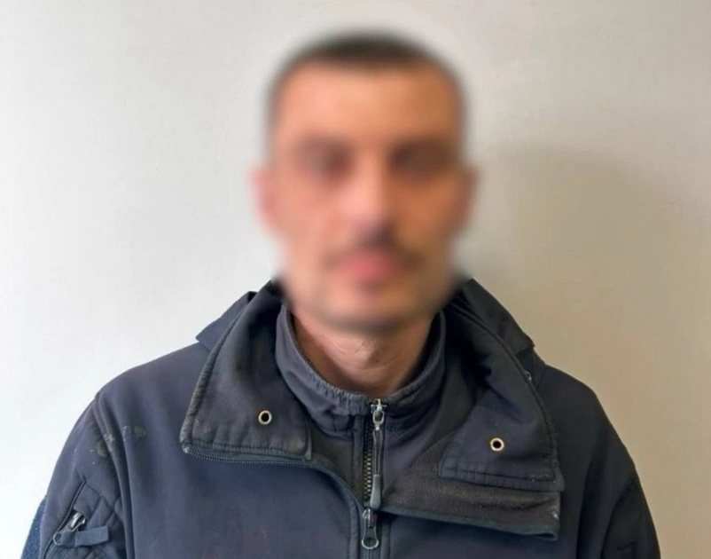 Нарколабораторія вдома на Броварщині: чоловіка підозрюють у виготовленні амфетаміну і канабісу - 2