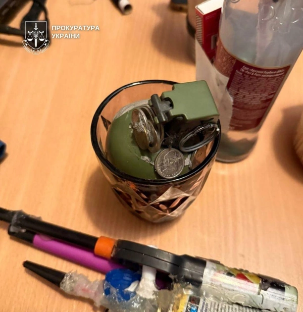 У Києві ремонтника підозрюють у розбійному нападі на 75-річну пенсіонерку - 1