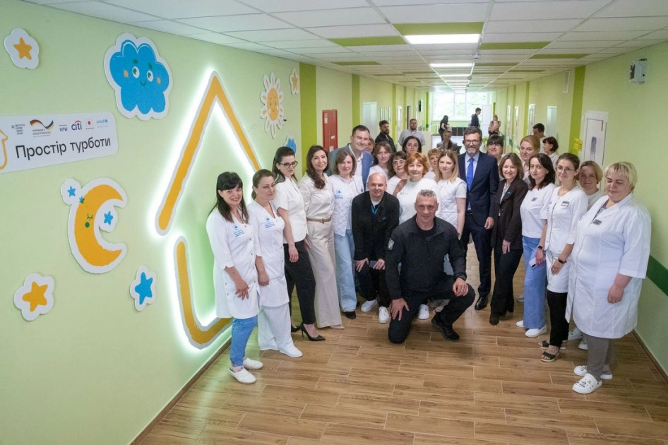 У Києві відкрили оновлену амбулаторію «Простір турботи» для дітей у Центрі первинної медицини - 1