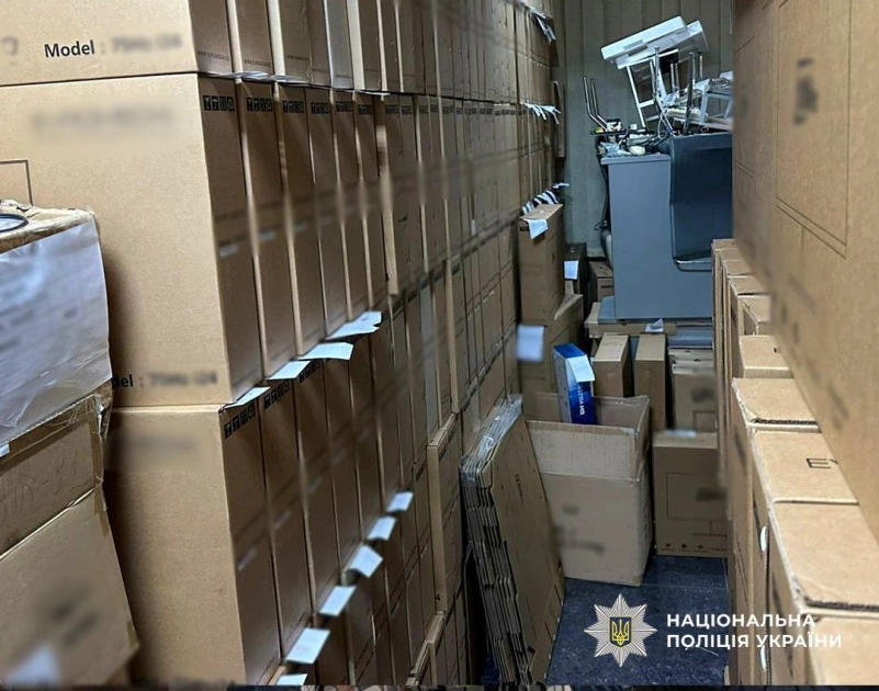 У Києві викрили схему розкрадання майже 1 млн грн на закупівлях техніки для ДСНС - 2