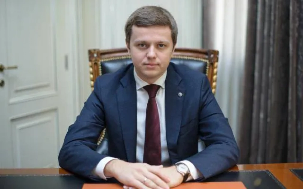 У Києві помітили Maybach за $350 тисяч: кому належить рідкісне авто і що відомо про власника - 2