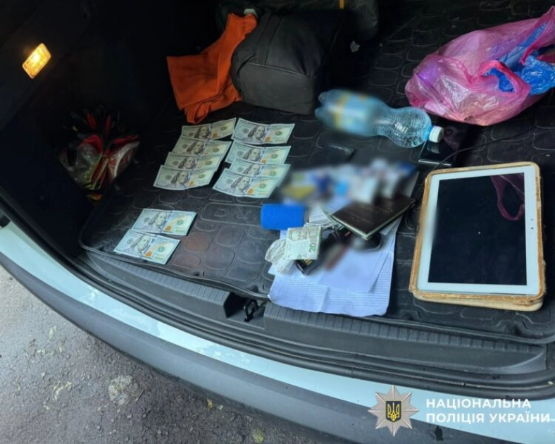 На Київщині викрили працівника ТЦК, який вимагав $5 тис. за переведення військового в тил - 1