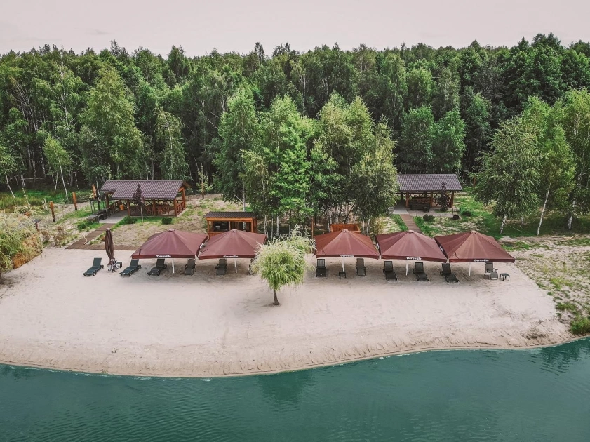 Втеча від спеки: 6 заміських комплексів під Києвом із басейнами, SPA та дикою природою (ціни та локації) - 2
