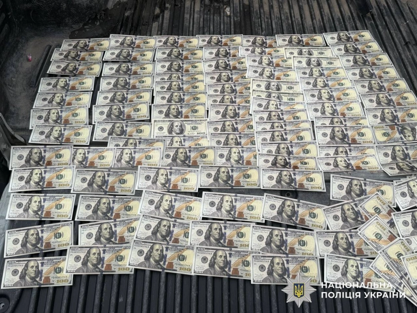 У Києві викрили продаж гуманітарних авто для ЗСУ: затримали 26-річного чоловіка - 1