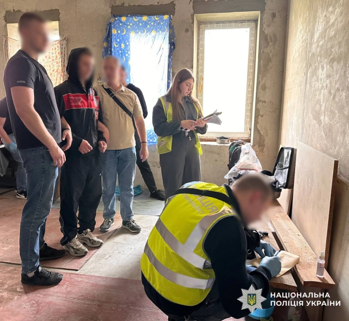 У Києві чоловік за годину скоїв два розбійні напади в Печерському та Голосіївському районах - 1