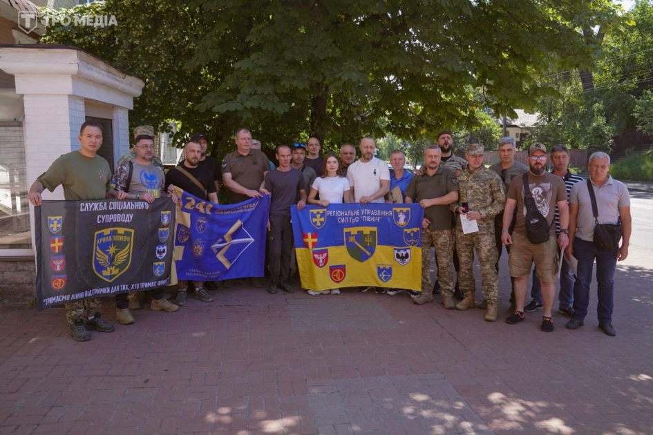 У Києві відбувся показ фільму «Чернігівський щит» для військових і ветеранів: відзнаки та вшанування Захисників - 3