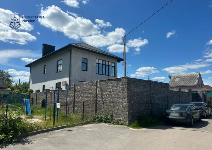 Посадовця «Київзеленбуду» підозрюють у недостовірному декларуванні активів на 9,6 млн грн - 3