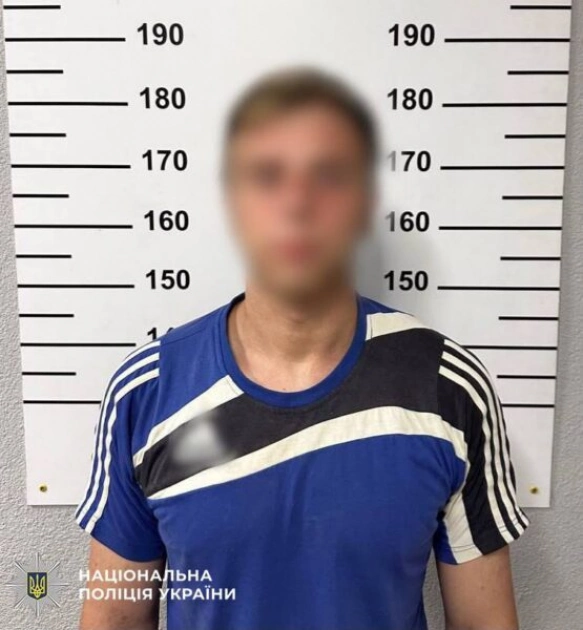 У Києві затримали п’ятьох підозрюваних у жорстокому вбивстві чоловіка: потерпілого прив’язали до дерева - 3