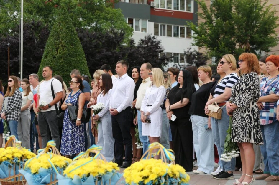 В Ірпені вшанували творців української державності перед Днем Конституції - 2