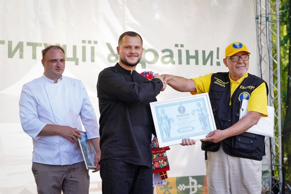 Фестиваль у Переяславі: рекордний борщ із карасями та збір на літак «Чисте небо» - 5