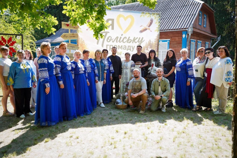 Фестиваль у Переяславі: рекордний борщ із карасями та збір на літак «Чисте небо» - 1