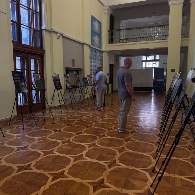 У КМДА відкрили виставку про Андрія Парубія: експозиція про шлях Героя України працює до 6 липня - 2