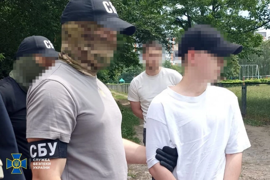 СБУ затримала 8 агентів РФ за підпільну реєстрацію Starlink для окупантів - 1