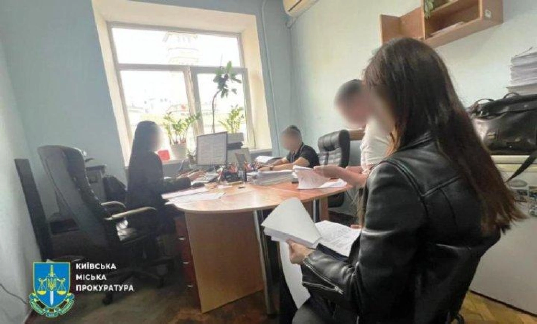 Прокуратура вимагає через суд укласти охоронний договір на Житній ринок у Києві - 1