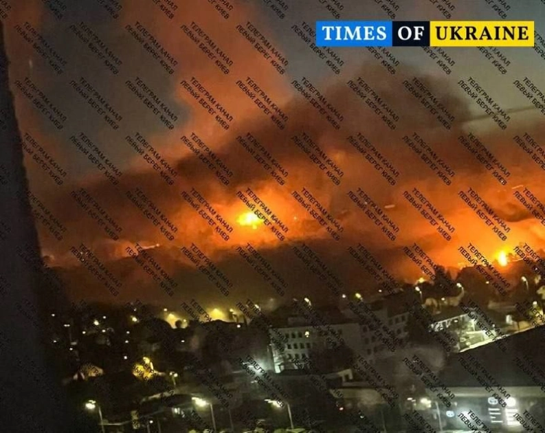 Місцеві ЗМІ повідомляють про масштабні пожежі та сильне задимлення на лівому березі Києва - 1