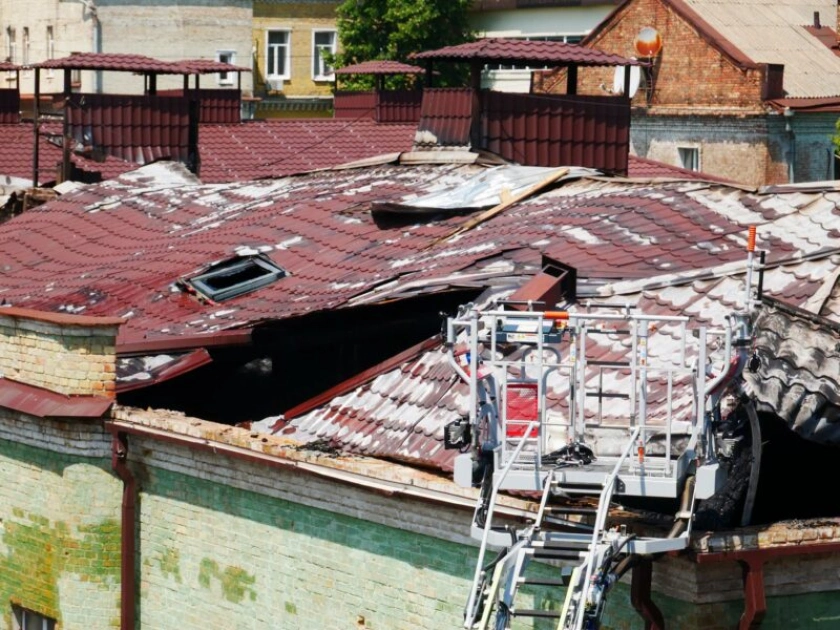 Під час атаки РФ постраждали будівлі Національної академії наук України - 1