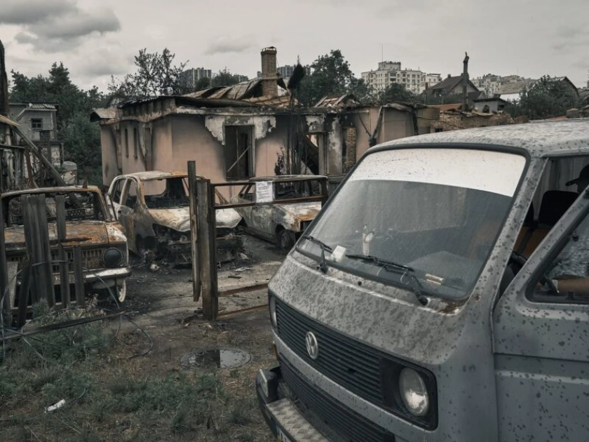 Вишневе після російської атаки: фотографи показали масштаби руйнувань - 6