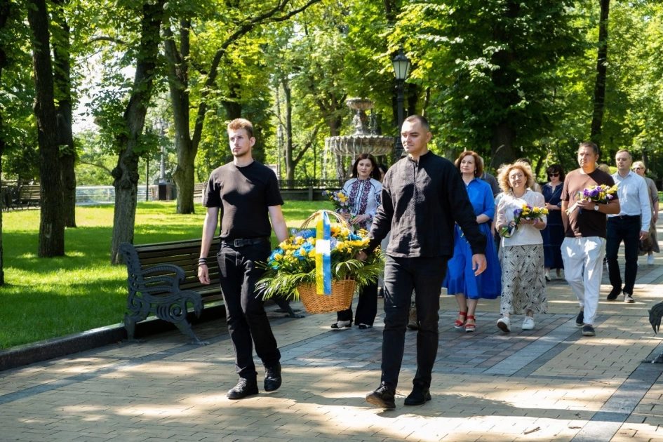 У Києві вшанували князя Володимира та нагадали про понад тисячолітню історію української державності - 2
