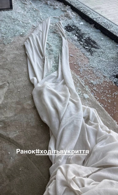 Будинок зірки фільму «Всі відтінки спокуси» Олени Лавренюк постраждав через нічний обстріл - 2