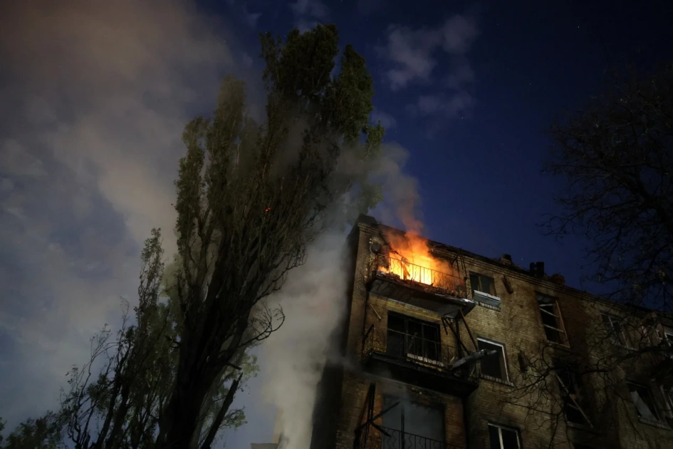 Росія масовано атакувала Київ балістикою: загиблий, 15 постраждалих і пожежі у п’яти районах - 7