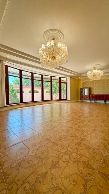 Під Києвом продають 11-кімнатний маєток за $780 тисяч: фото будинку - 8