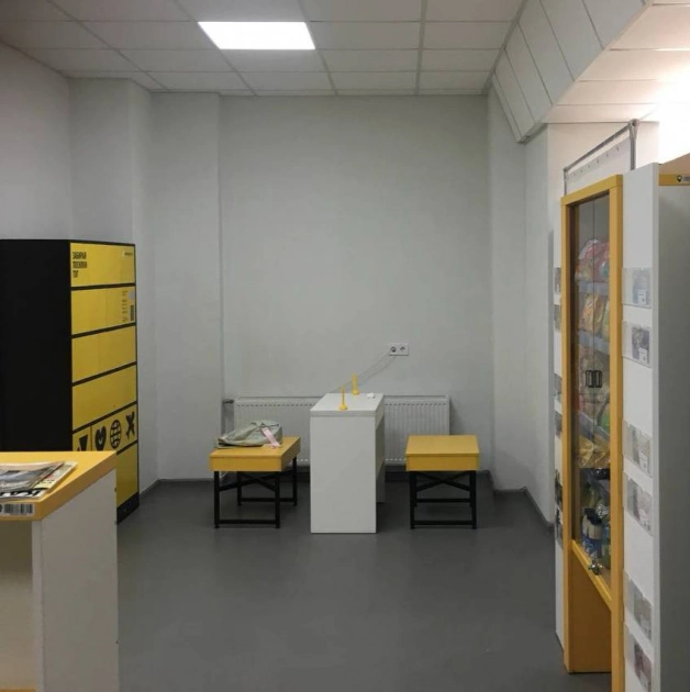 У Бородянці відновили зруйноване окупантами центральне відділення Укрпошти: фото - 4