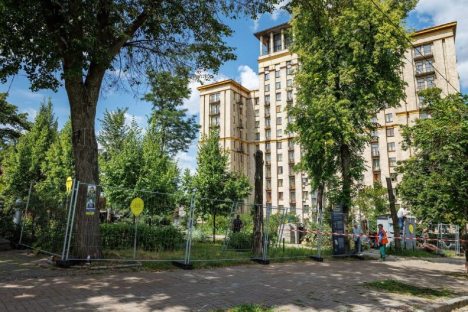 У Києві розпочали підготовку до облаштування меморіального простору Героїв Небесної Сотні - 2